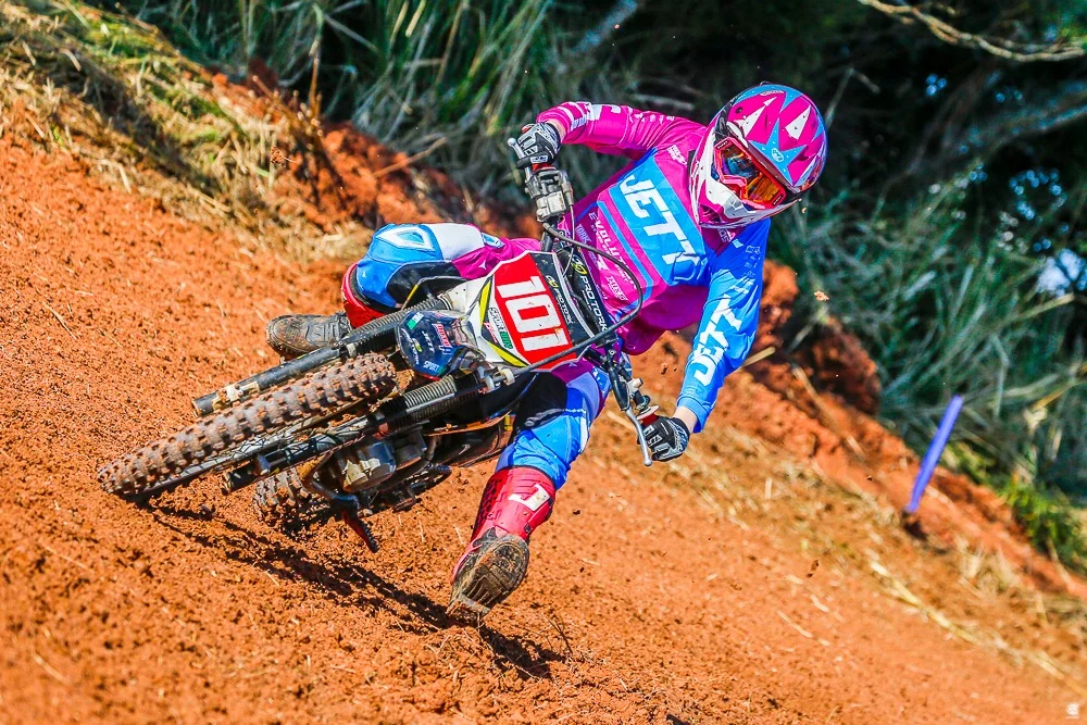 Imagem PILOTOS REPRESENTANDO O RS NO BRASILEIRO E SUL BRASILEIRO DE VELOCROSS