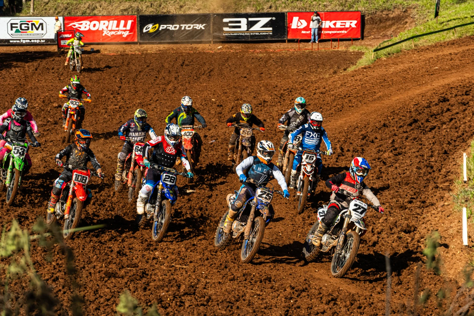 Imagem Campeonato Gaúcho de Motocross 2025 começa com grandes disputas e muita adrenalina em Capitão/RS