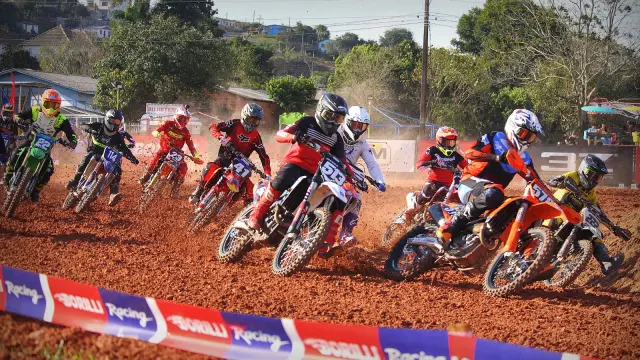 Imagem Sexta etapa do Campeonato Gaúcho Borilli de Motocross reúne grande público em Dona Francisca durante a 44ª Expo Dona Chica