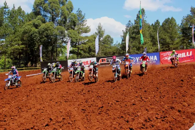 Imagem Pegas acirrados no Pro Tork  Gaúcho e Copa Gramado de Motocross na serra gaúcha