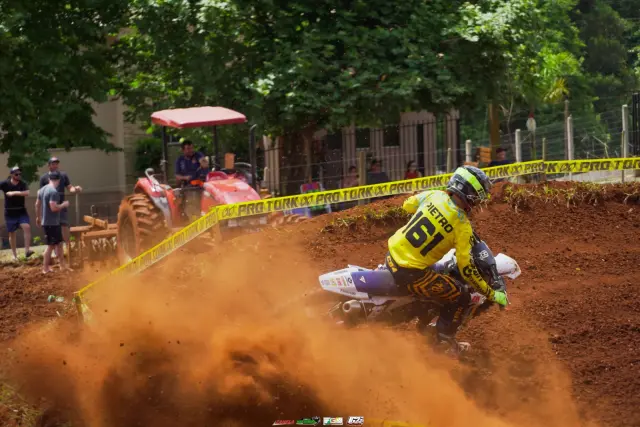 Imagem Tapejara celebra encerramento do Campeonato Gaúcho de Motocross e define campeões
